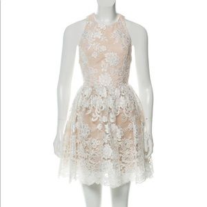 Alice + Olivia Ladonna Party lace dress